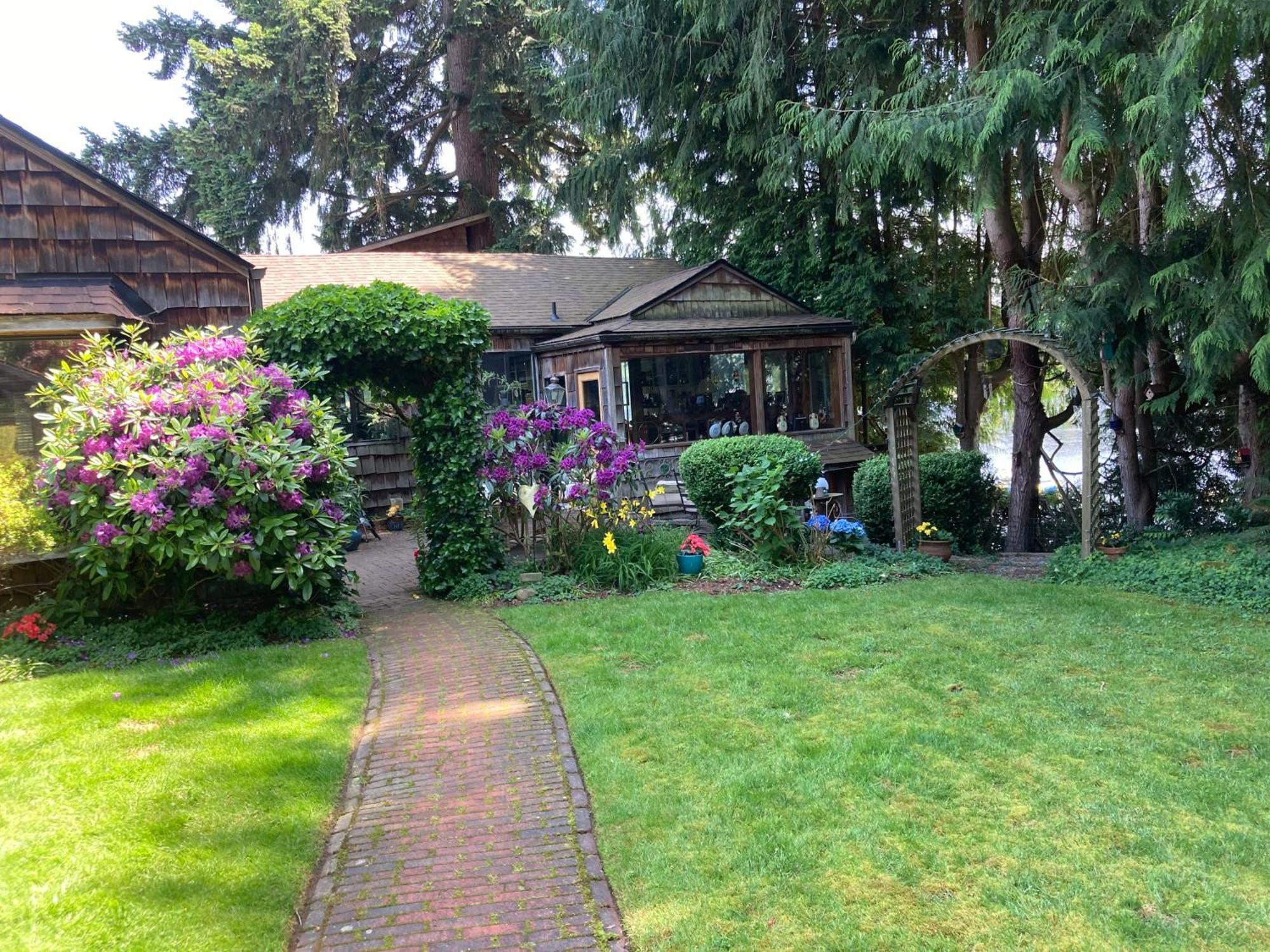 Cottage Lake Bed And Breakfast Woodinville Buitenkant foto